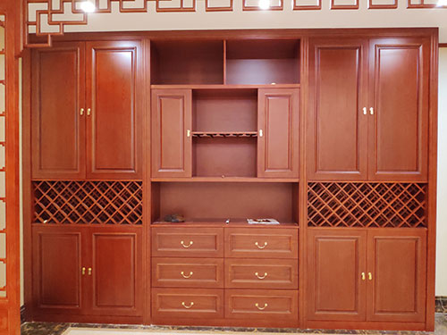 乌当中式家居装修之中式酒柜装修效果图